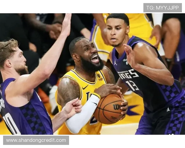 2020年10月7日湖人与热火精彩对决直播回顾及赛后分析