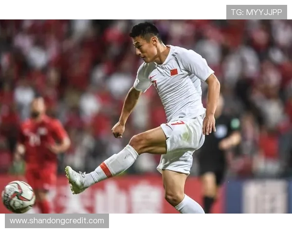 中国体彩助力中国队迎战叙利亚全力争胜展现足球激情与团结精神